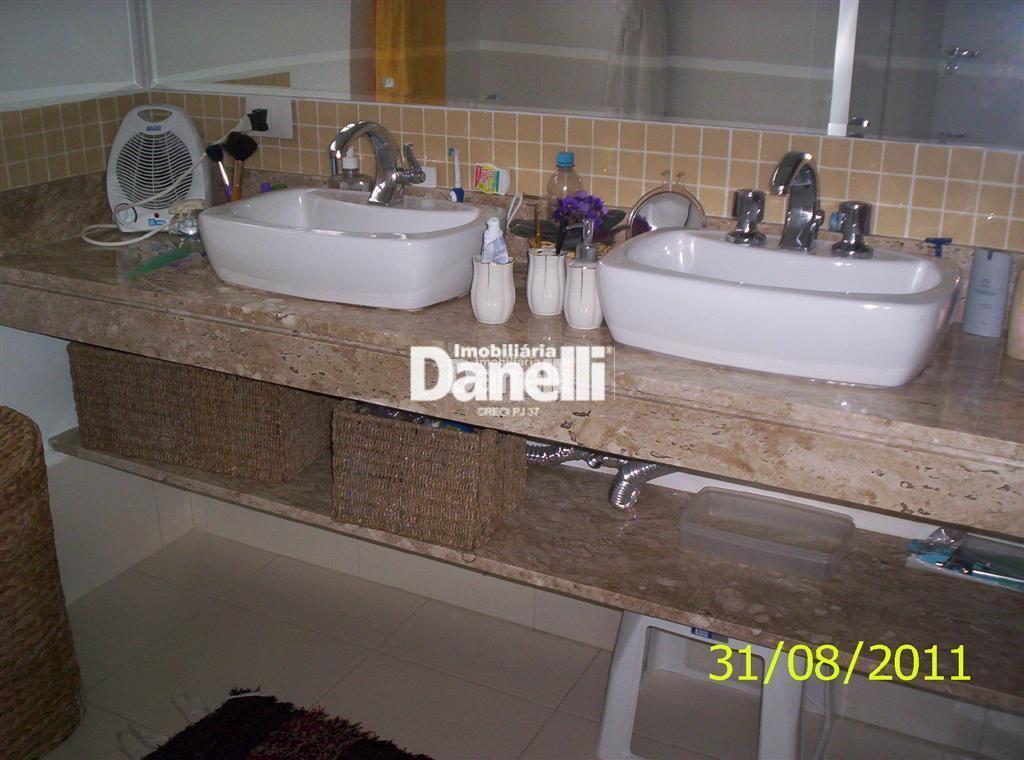 Casa em Condomínio à venda no Residencial Eldorado: 